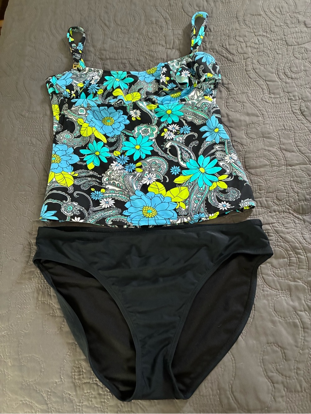 Island Escape Teal and Black Printed Swim Tankini